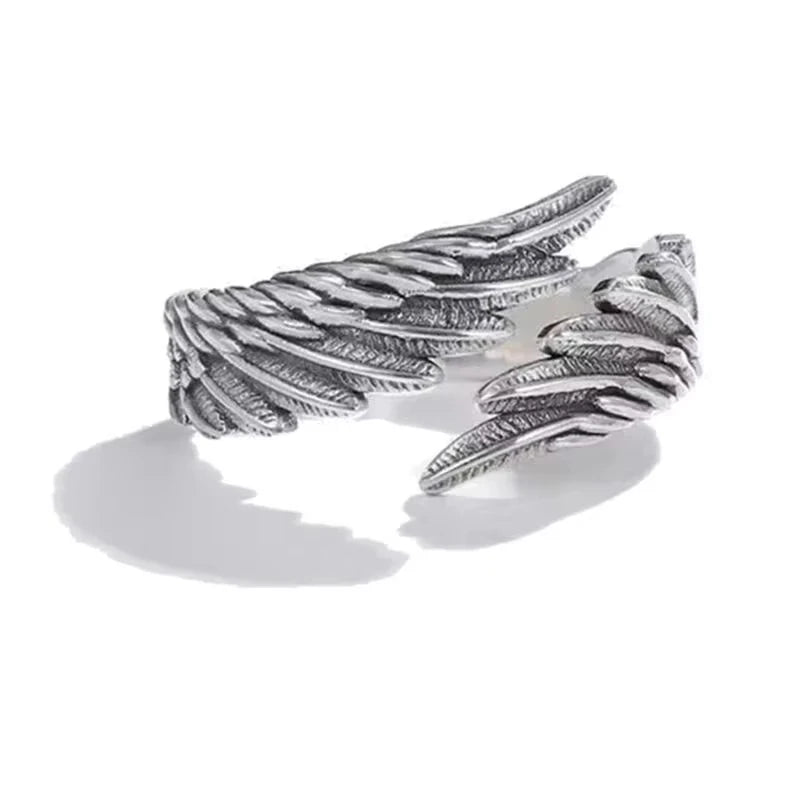 Falcon Ring